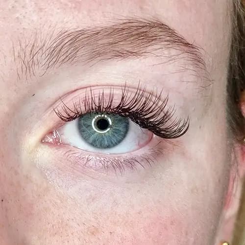 Natural-looking classic eyelash extensions in Melbourne by Diamond Eyelash Extensions, enhancing your eyes with volume and length