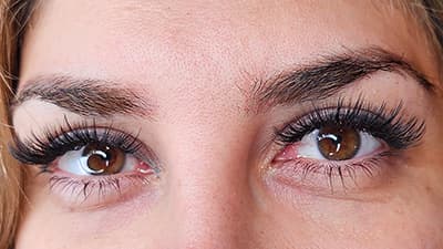 Discover the benefits of wispy eyelash extensions from Diamond Eyelash Extensions in Melbourne, including enhanced beauty, convenience, and boost in confidence.